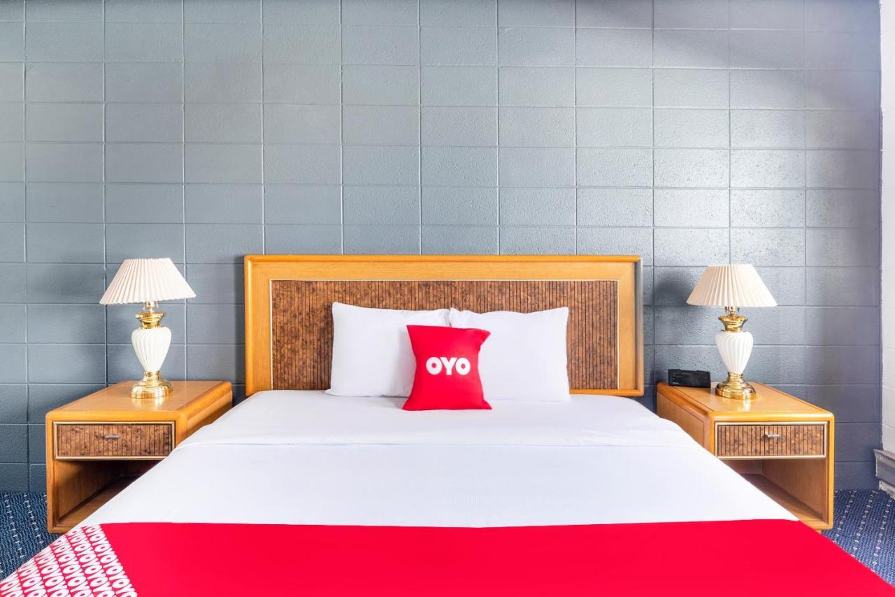 Oyo Hotel Hanksville, Ut Esterno foto