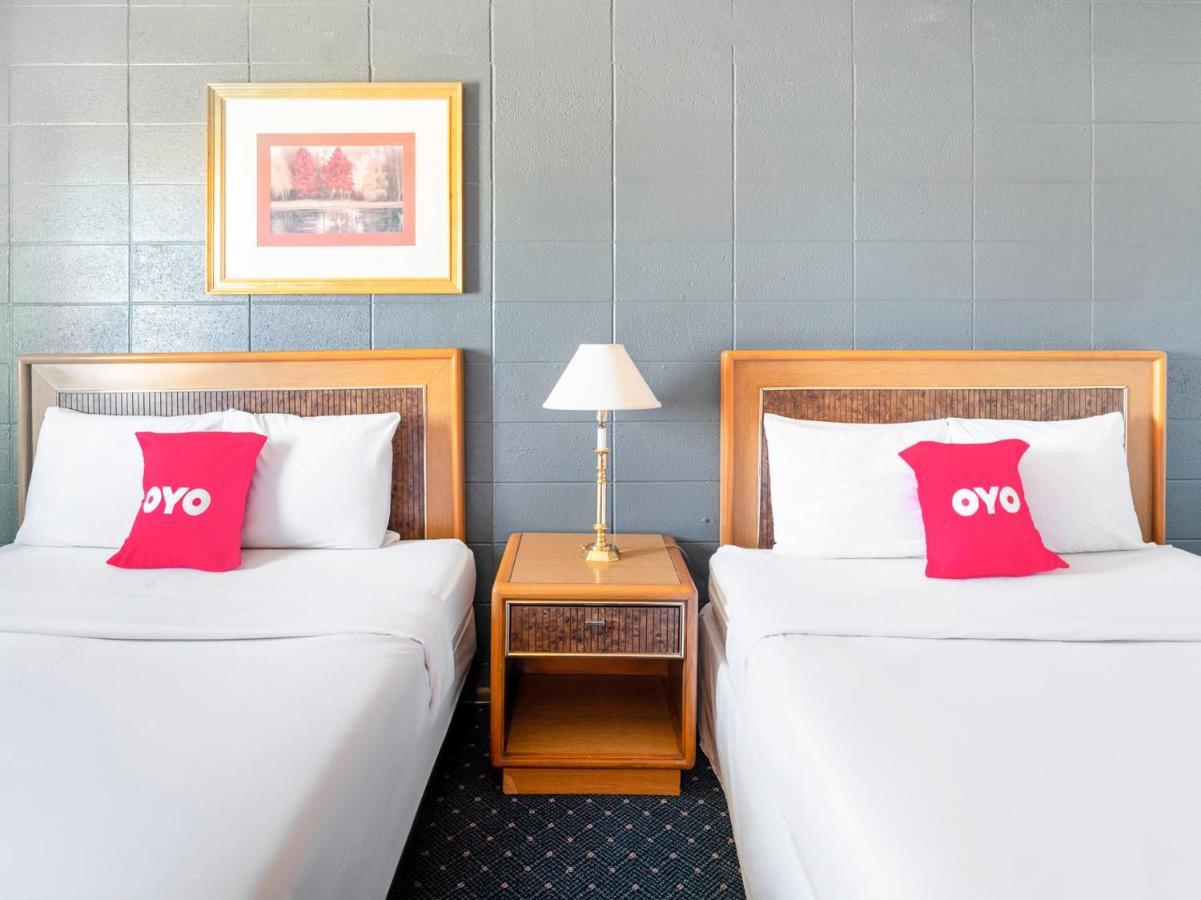 Oyo Hotel Hanksville, Ut Esterno foto