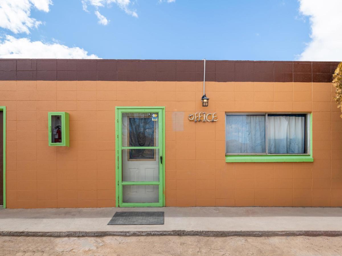 Oyo Hotel Hanksville, Ut Esterno foto